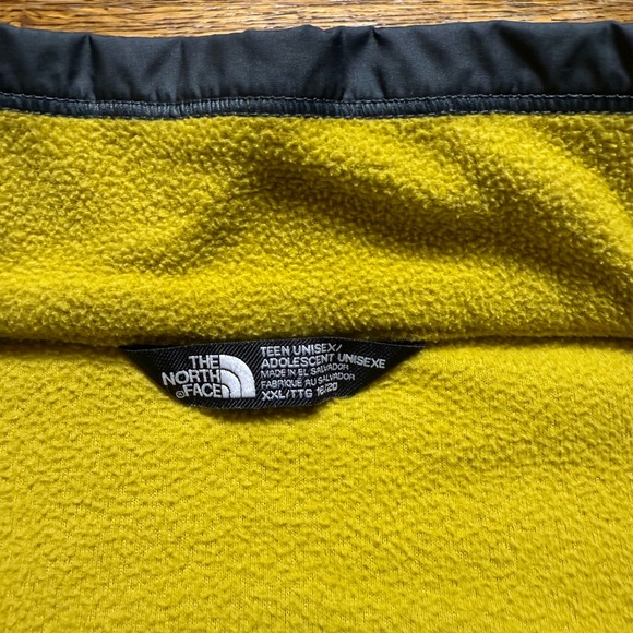 The North Face, Pullover Fleece 3/4 zip - Picture 7 of 7